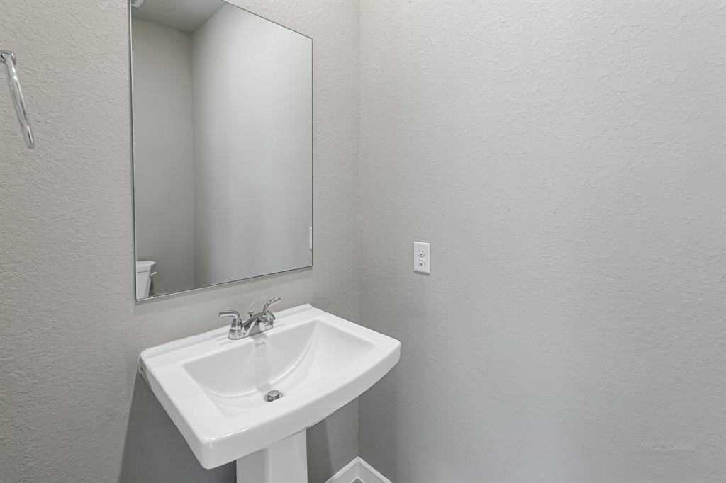 7138 Clearwater Cove Dr #7138 - Photo 6 of 41