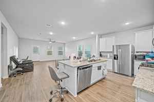 featured image of 11617 Whirlaway Dr #11617