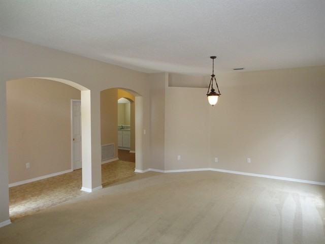 13236 Royal George Ave - Photo 3 of 17