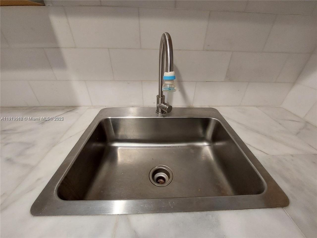 16851 Ne 23rd Ave #16851A216 - Photo 7 of 20