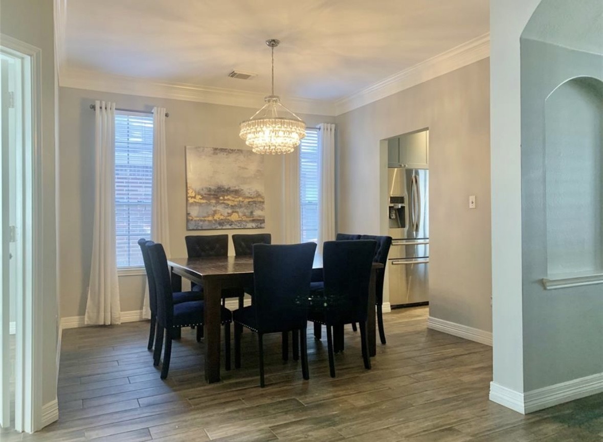 10918 South Falls Terrace #10918 - Photo 5 of 20