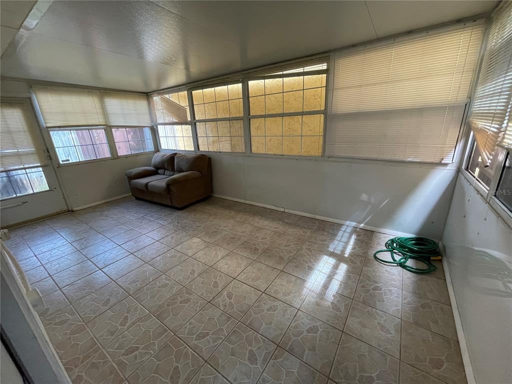 326 San Rafael St #326 - Photo 7 of 8