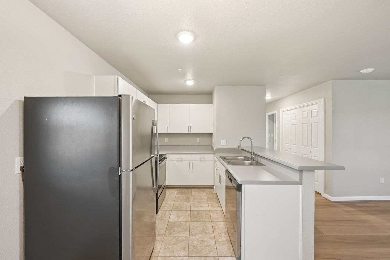 254 Plez Morgan Drive #254F - Photo 2 of 31