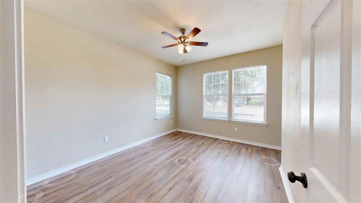 205 Sterling St Unit A #205 - Photo 6 of 40