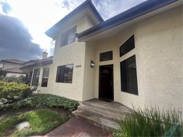 featured image of 4444 Spencer Street #4444