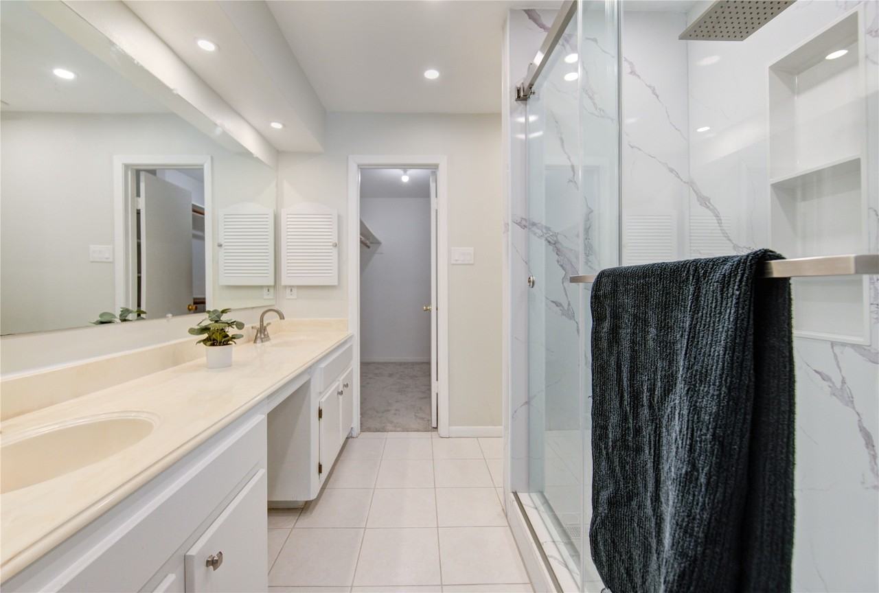 1927 Ash Meadow Drive #1927 - Photo 5 of 50