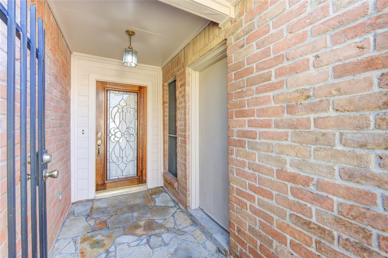 1927 Ash Meadow Drive #1927 - Photo 7 of 50