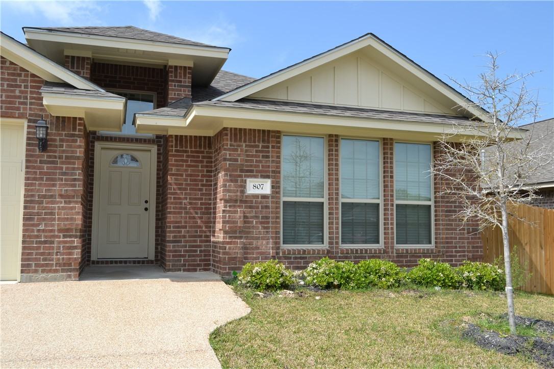 807 Dove Chase Lane #807 - Photo 3 of 24