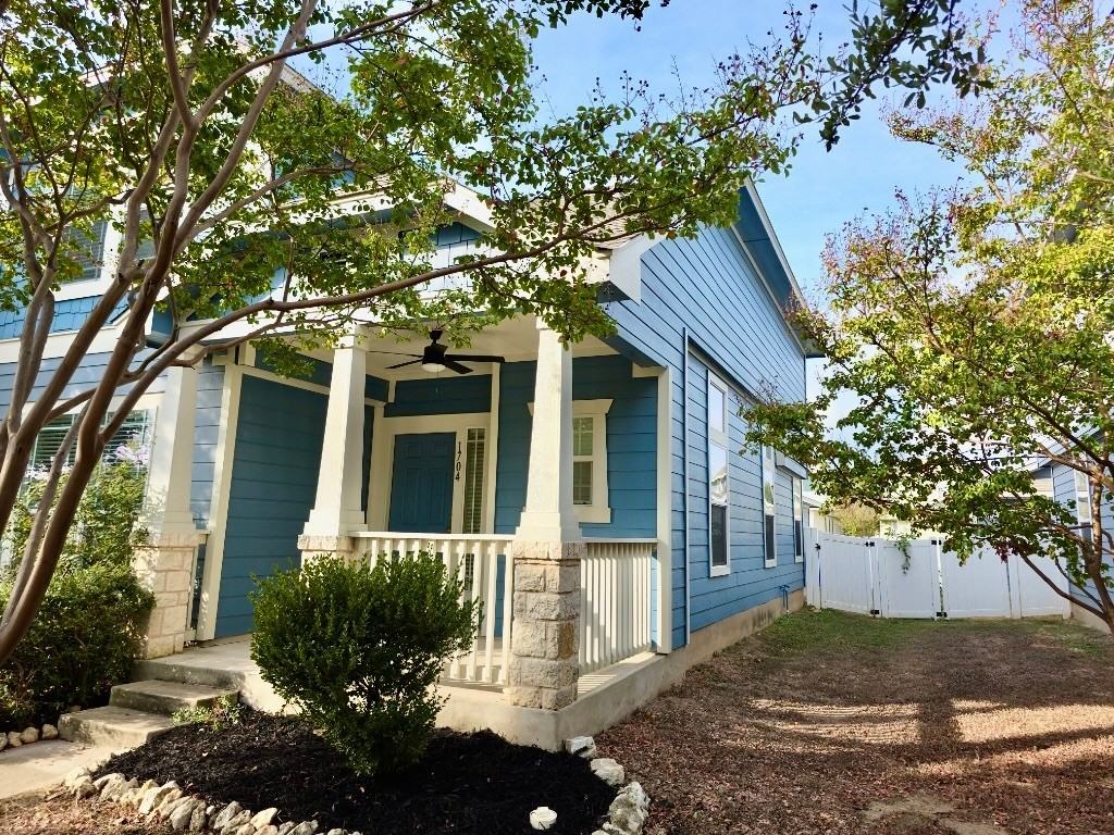 1704 Sandhills Dr #1704 - Photo 4 of 27