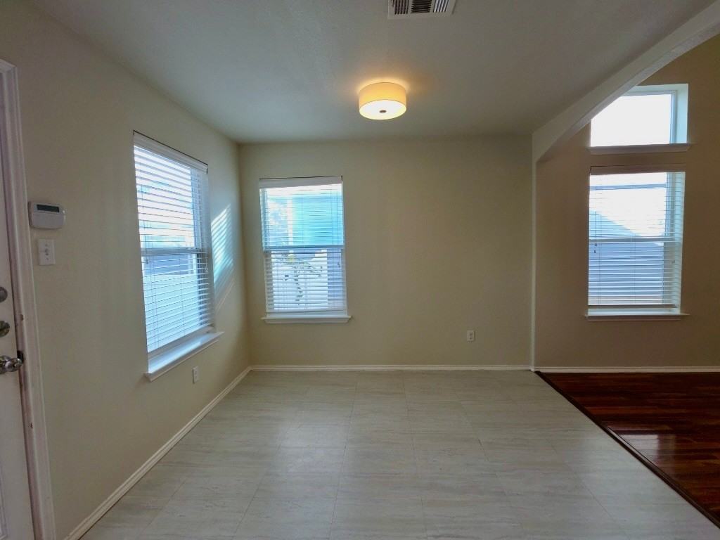 1704 Sandhills Dr #1704 - Photo 6 of 27