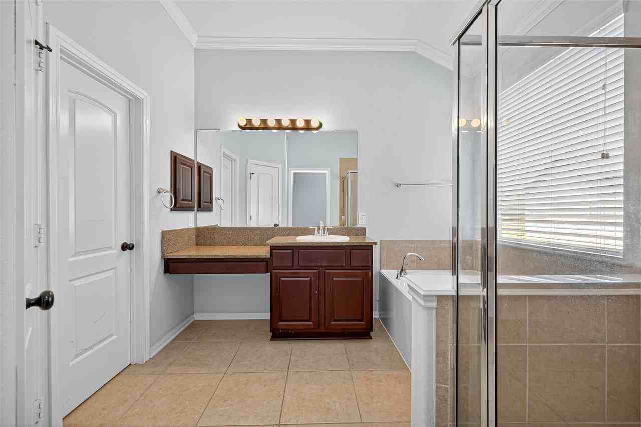 137 Cheswood Manor Drive #137 - Photo 2 of 22