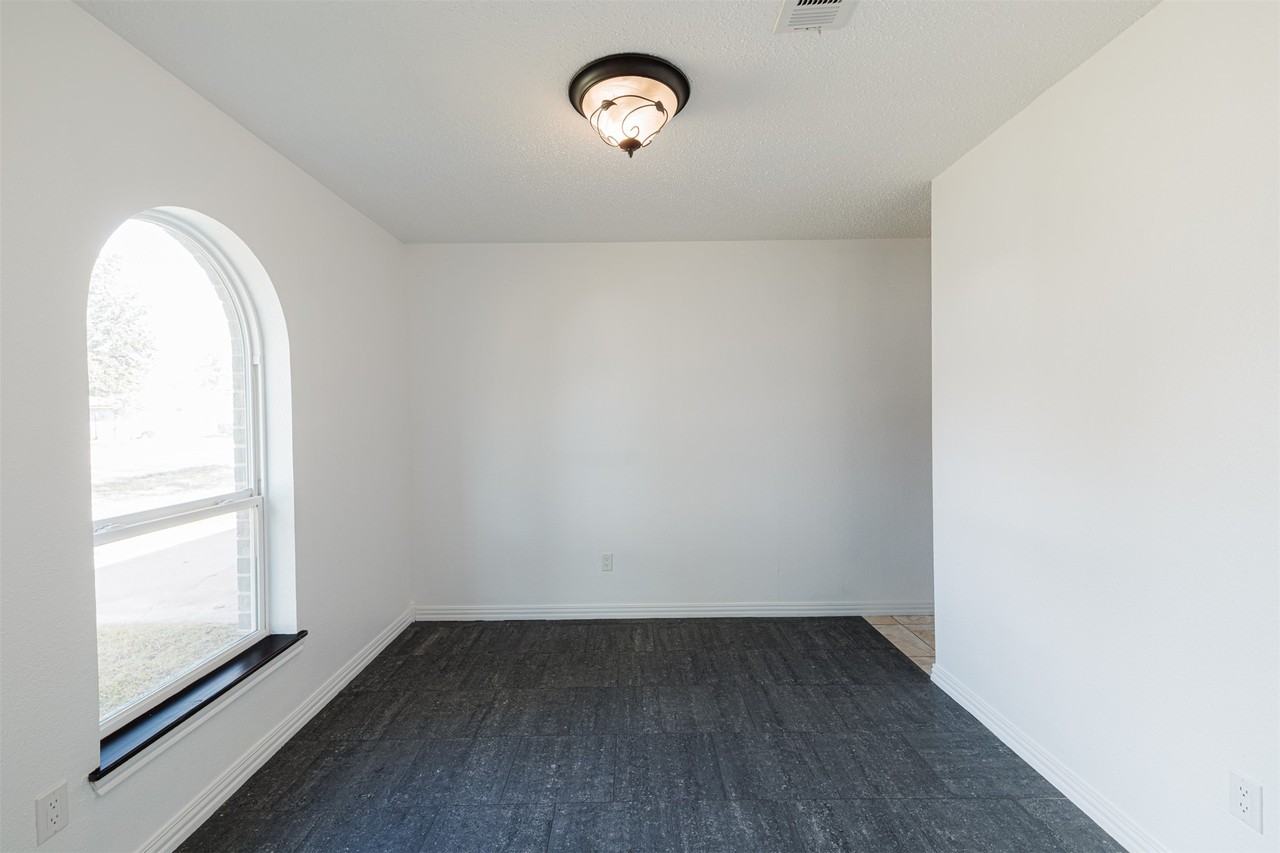 1615 Junker St #1615 - Photo 7 of 16