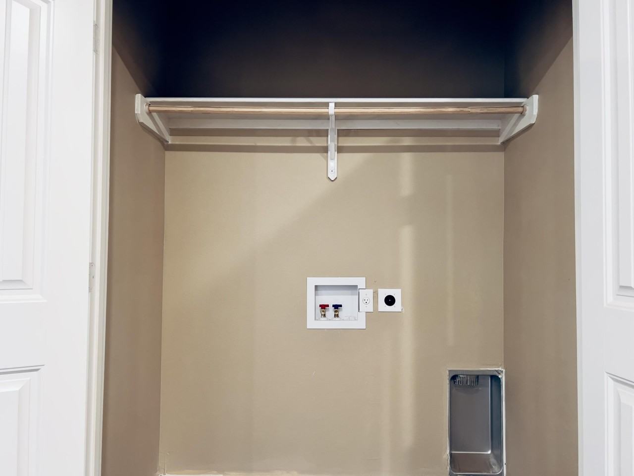 2419 N Avenue N #2419 - Photo 4 of 10