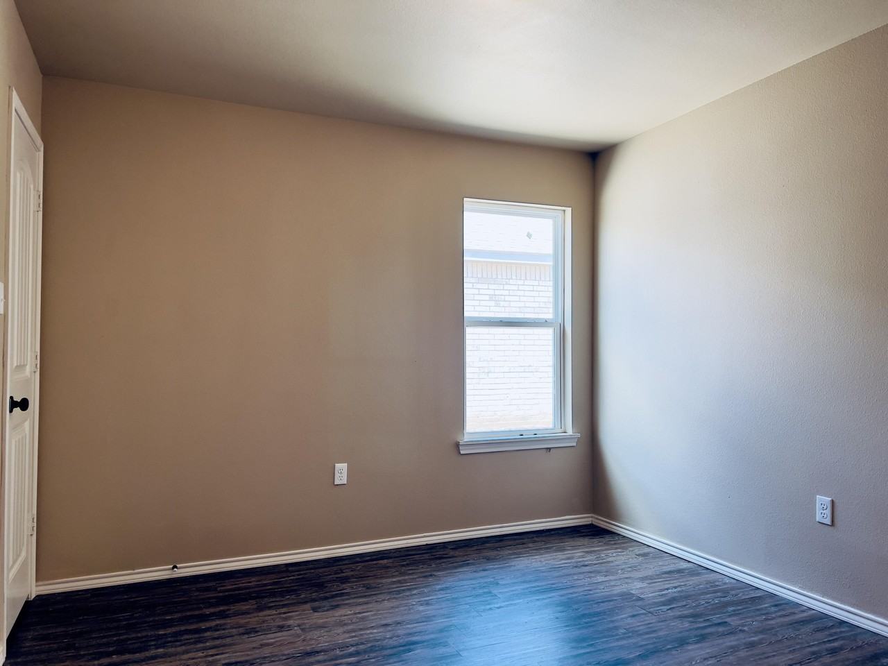 2419 N Avenue N #2419 - Photo 6 of 10