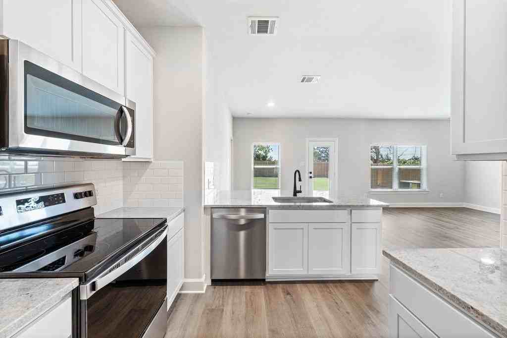 1004 Cedar Street #1004 - Photo 3 of 8