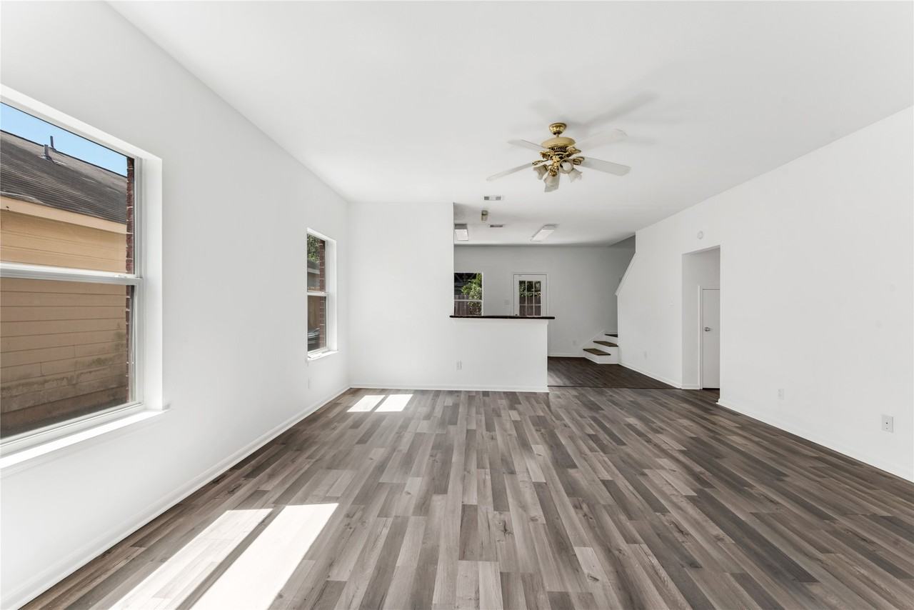 7415 Kransburg Ranch Drive #7415 - Photo 7 of 30