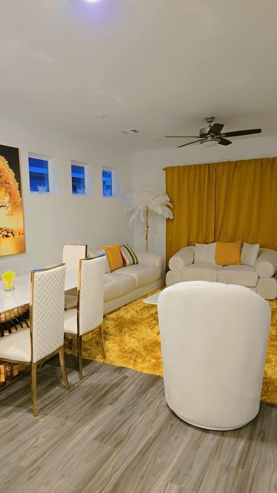 7122 Clearwater Cove Dr #7122 - Photo 4 of 10