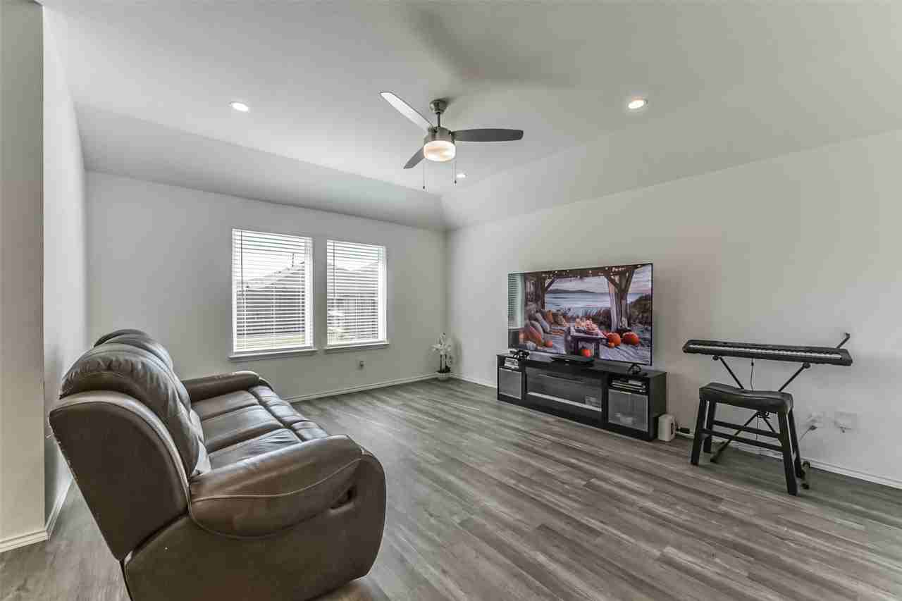 712 Brazos Trl #712 - Photo 7 of 22