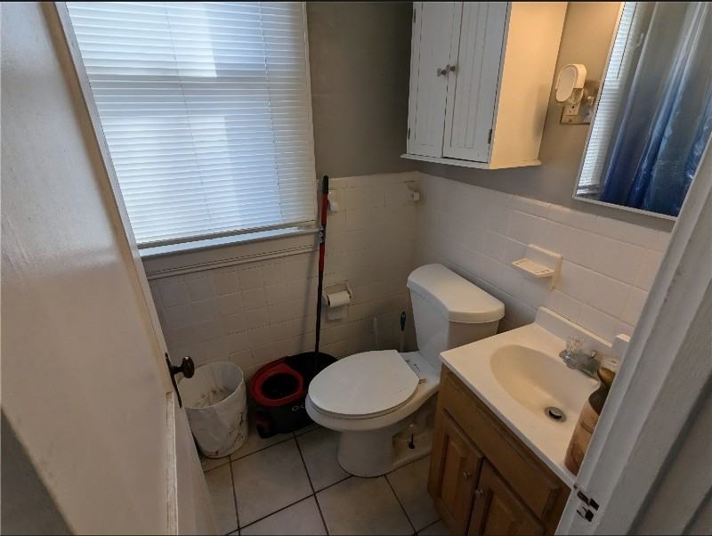 197 Brooks Ave - Photo 3 of 5