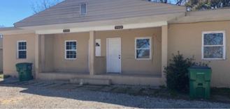 302 West Wood Street - Photo 1 of 1