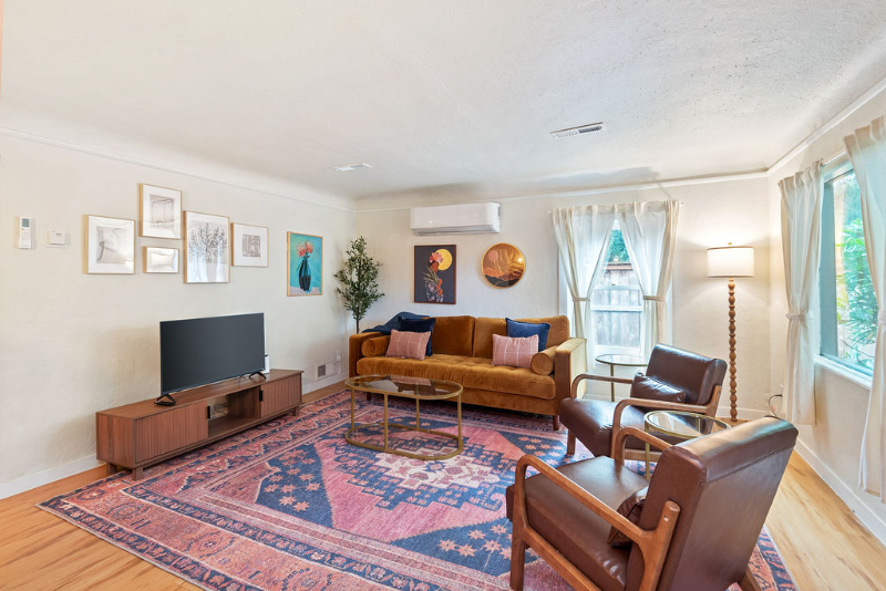 14004 Southeast River Road - Photo 7 of 20