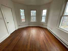 featured image of 54 Crown St #1