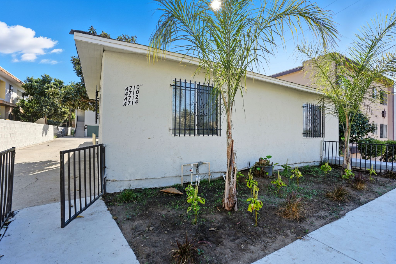 4710 St Elmo Dr #4714 - Photo 2 of 12