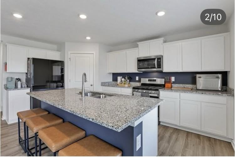 380 E Trinity Way - Photo 2 of 16