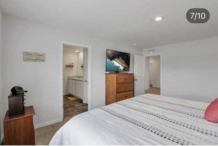 380 E Trinity Way - Photo 6 of 16