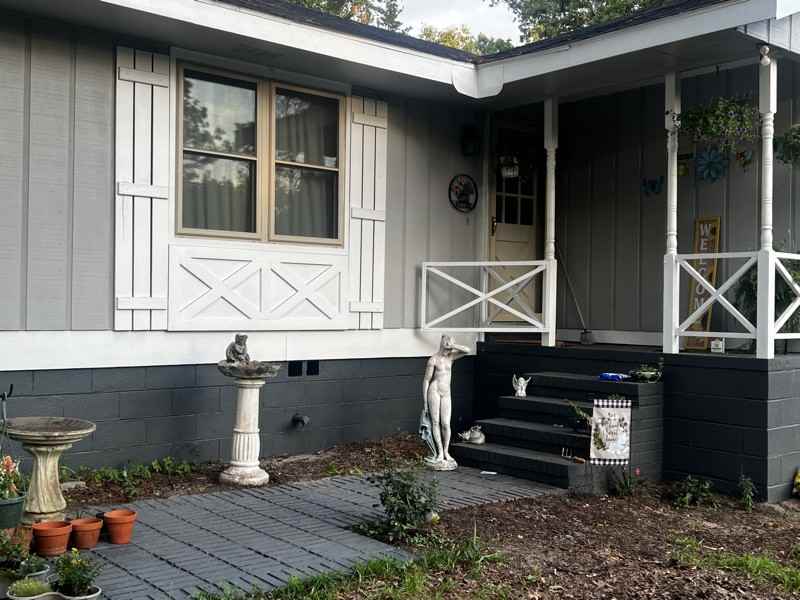 129 Jean Drive - Photo 3 of 34