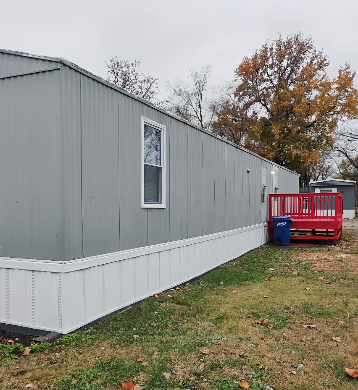 154 Maple Dr - Photo 4 of 11