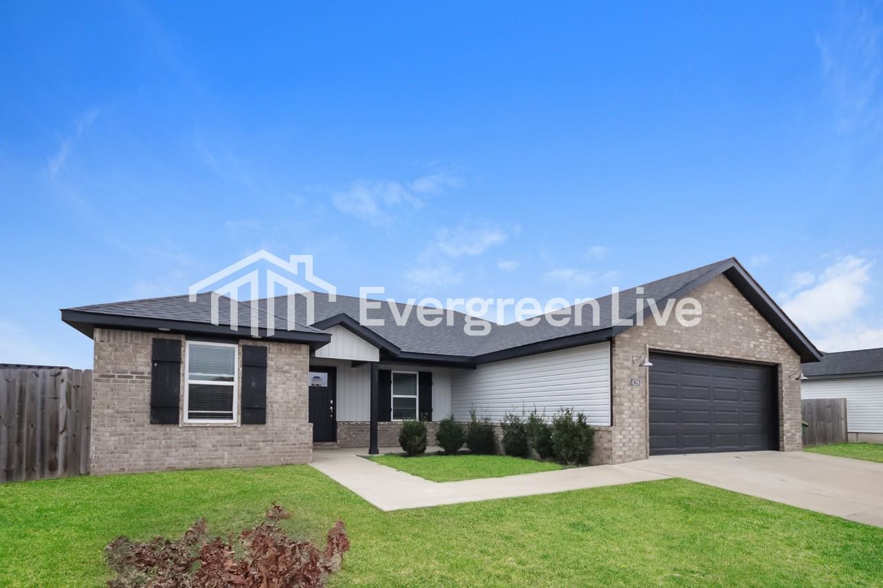 428 N Wyandotte St - Photo 3 of 16