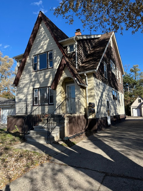 24320 Flower Avenue #2