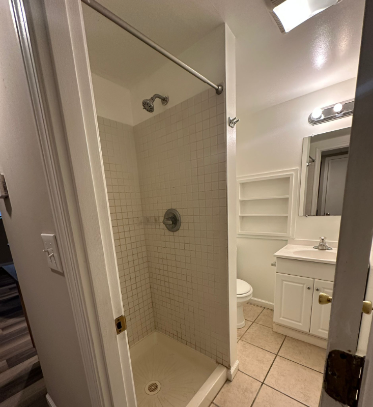 338 North Main Street #6 - Photo 4 of 7