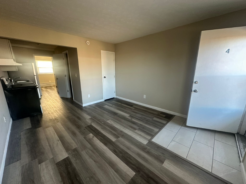 794 Anderson Ave #4 - Photo 5 of 7