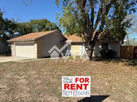 featured image of 5911 Autumn Lake