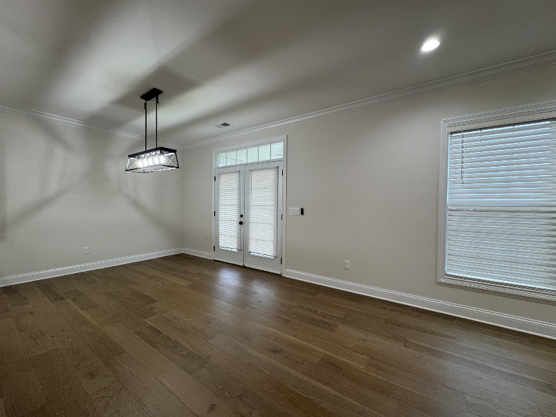 119 Mount Moriah Blvd - Photo 2 of 50