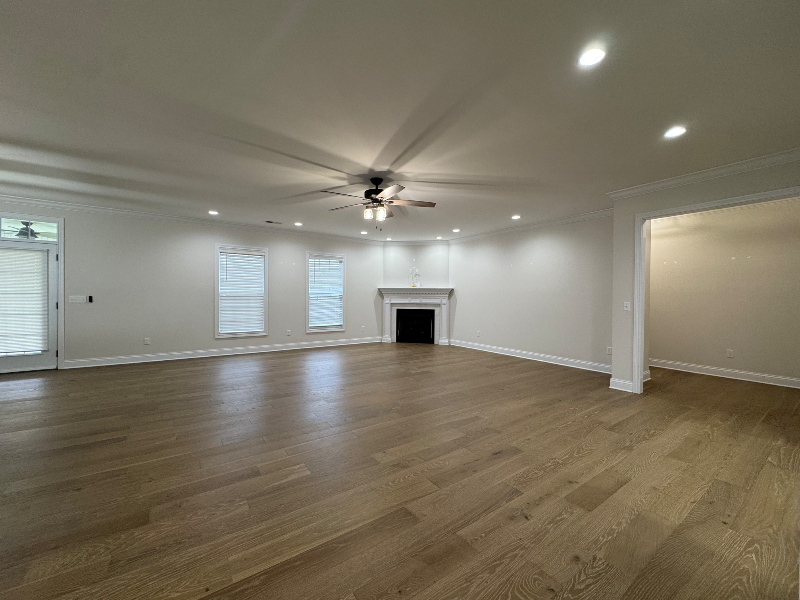 119 Mount Moriah Blvd - Photo 4 of 50