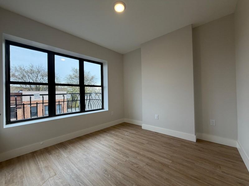 269 Martin Luther King Jr Drive - Photo 4 of 5