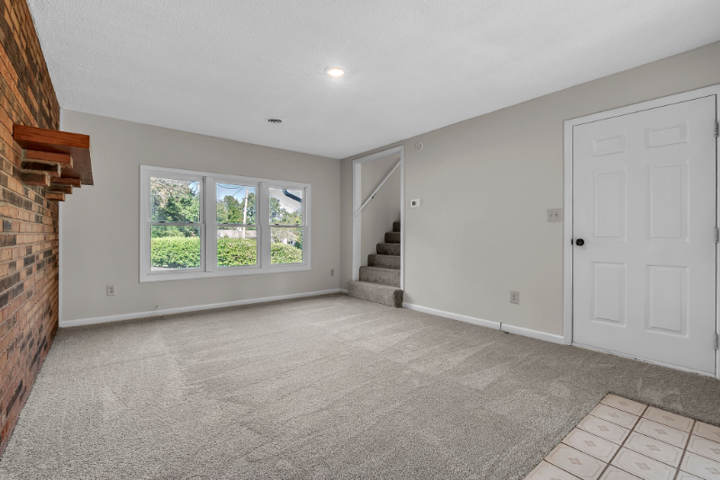 425 Centennial Avenue - Photo 7 of 13