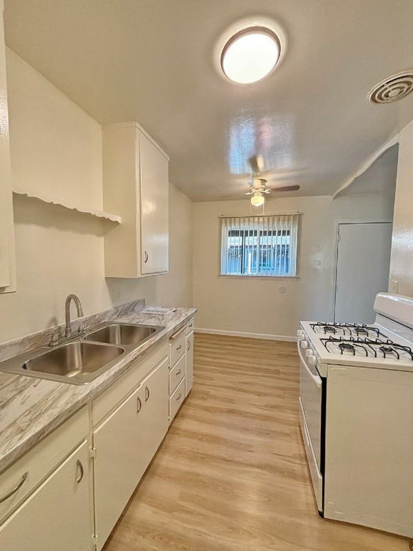 1107 West Highland Street #8 - Photo 3 of 7