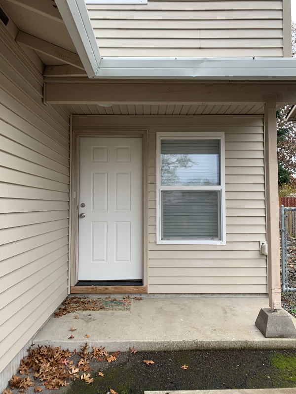 2314 Northeast Stapleton Road - Photo 2 of 15