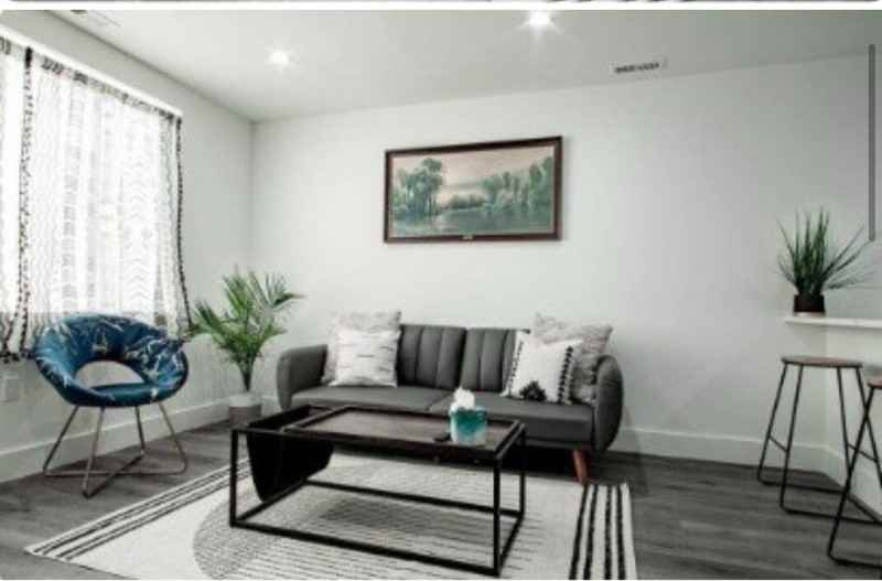 1530 Neal St Ne #1B - Photo 5 of 20