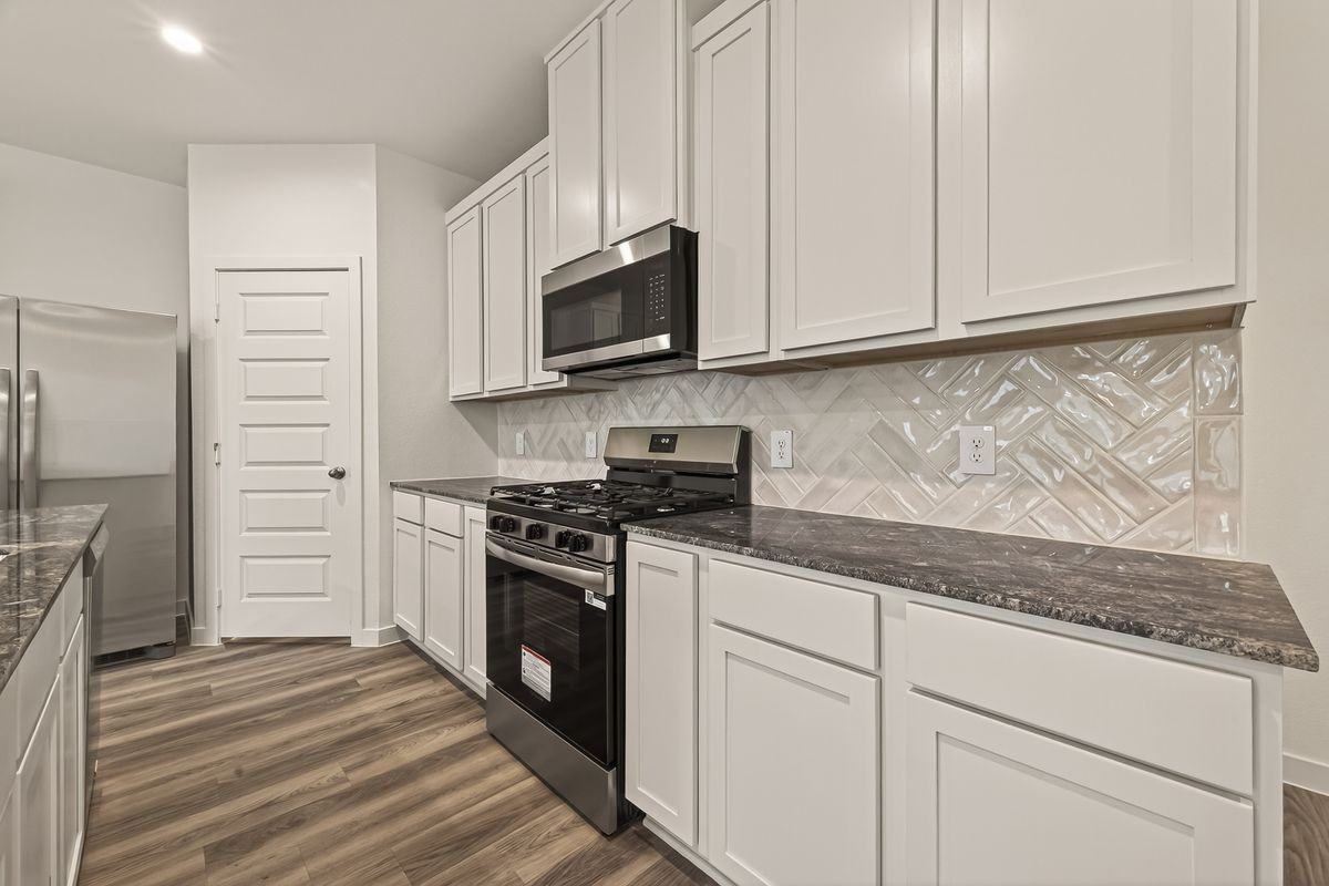 2826 Lisburn Terrace Ln - Photo 3 of 7