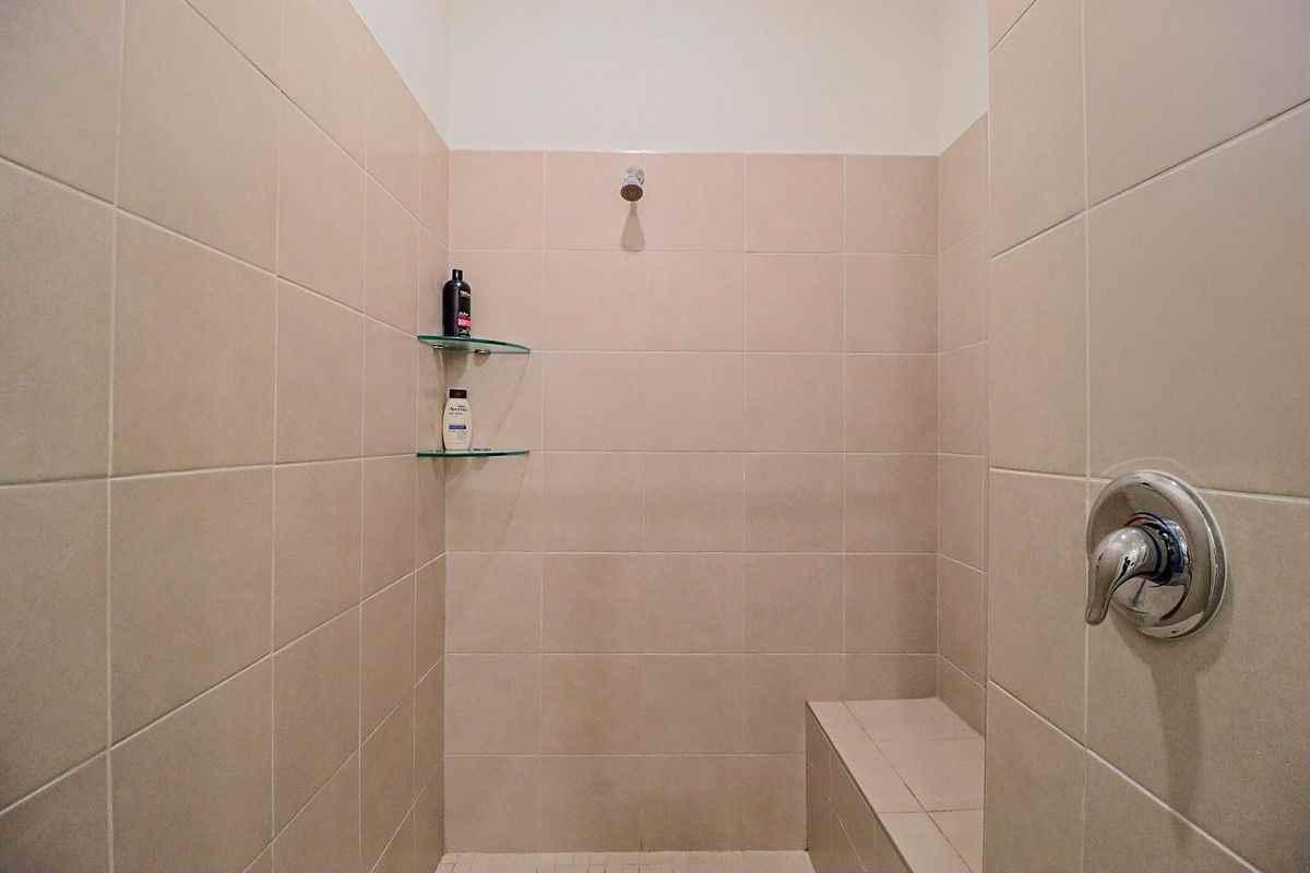 14518 Crawford Brook Lane - Photo 4 of 16