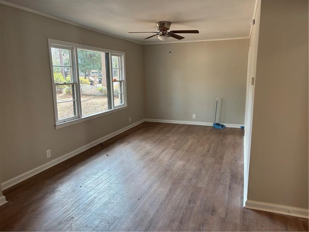 119 Hickory St - Photo 5 of 14