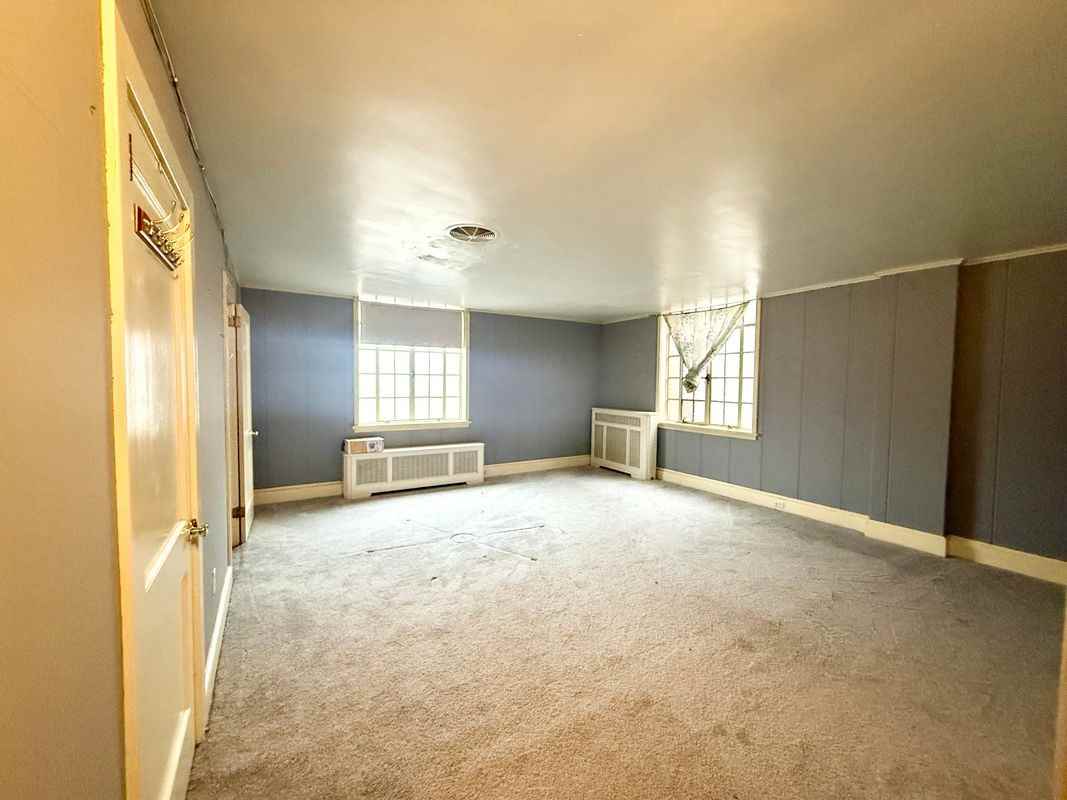 27 N Hanover St - Photo 3 of 3