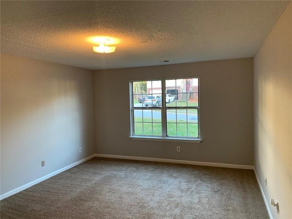 4055 Mistymorn Lane - Photo 6 of 8