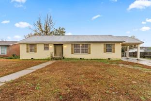 242 Cedar Crest - Photo 1 of 1