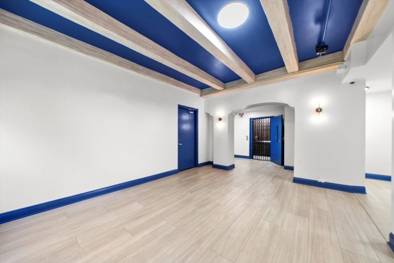 5417 Kenmore LLC - Photo 6 of 50